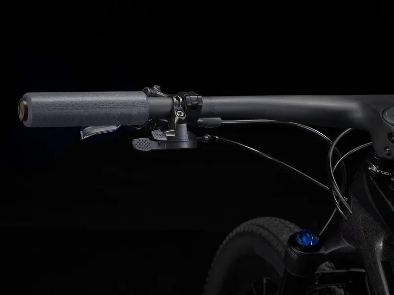 TREK Procaliber 9.8 XC Mountain Bike in Dark Prismatic and Trek Black-8